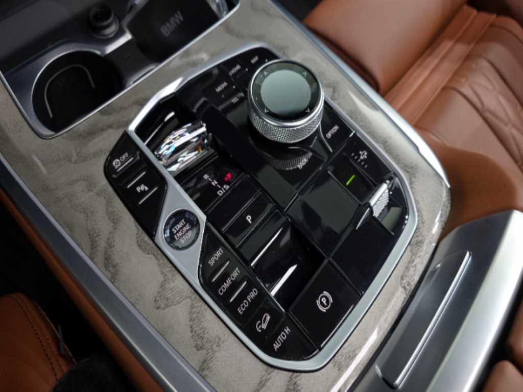 BMW X7 2023 Gris - Importación desde Corea - HF Imports Iquique - Foto 18