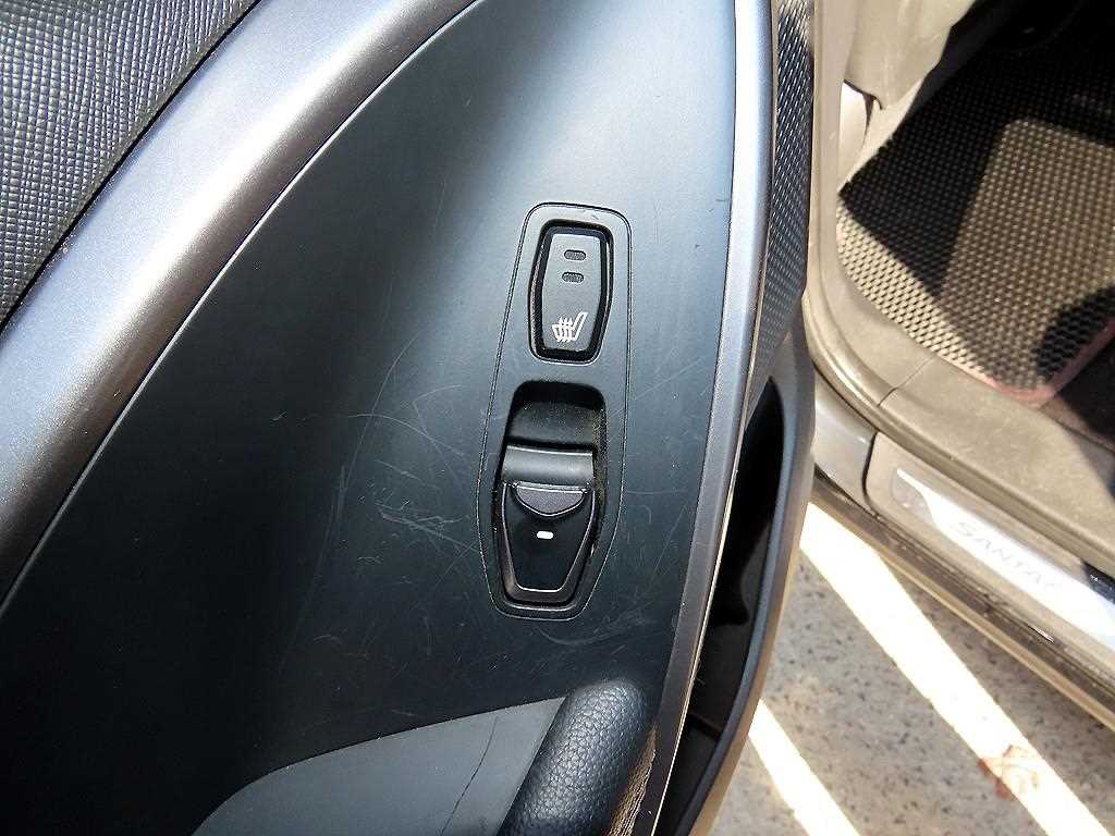 HYUNDAI Santa Fe 2013 Negro - Importación desde Corea - HF Imports Iquique - Foto 17