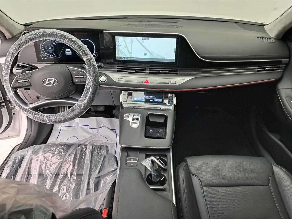 HYUNDAI Grandeur - Vista 6