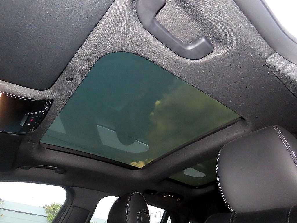 Mercedes Benz GLC Class 2022 Blanco - Importación desde Corea - HF Imports Iquique - Foto 15