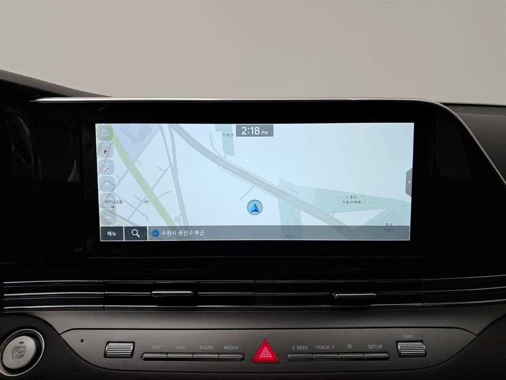 HYUNDAI Grandeur - Vista 9