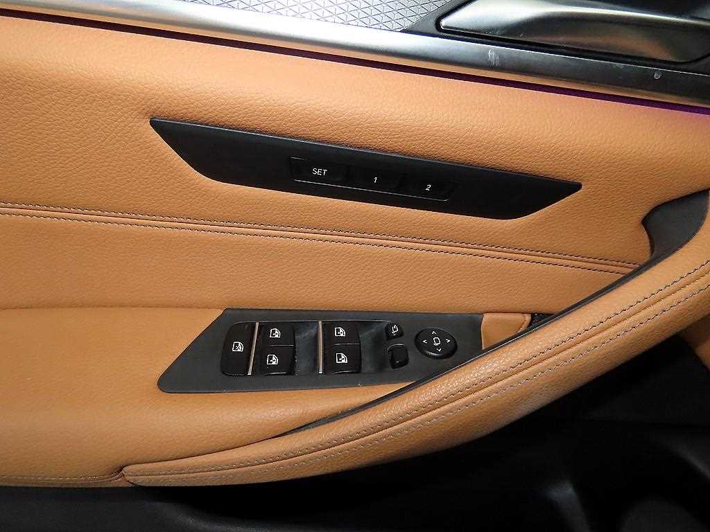 BMW 5 Series 2018 - Importación desde Corea - HF Imports Iquique - Foto 13