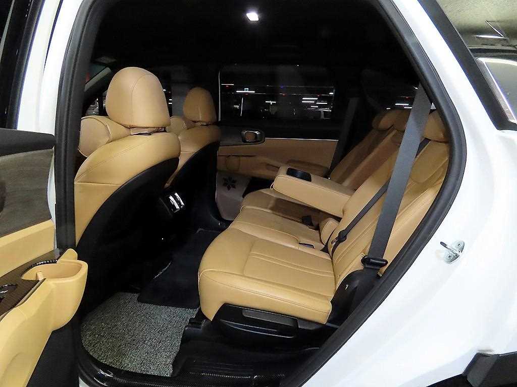 KIA Sorento - Vista 7