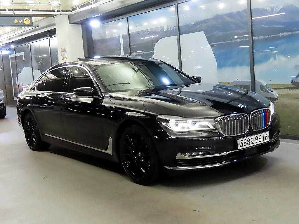 BMW 7 Series 2017 Negro - Importación desde Corea - HF Imports Iquique - Foto 1