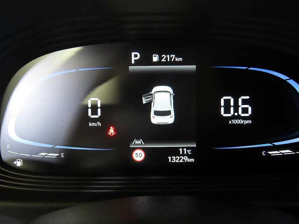 HYUNDAI Venue - Vista 9