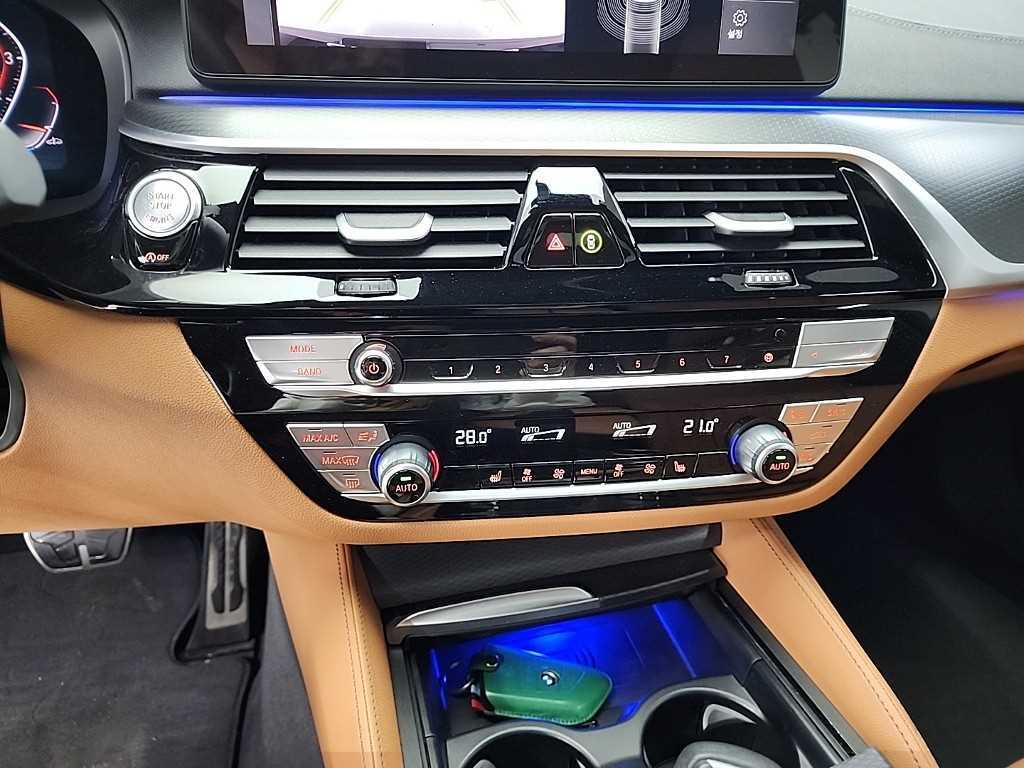 BMW 5 Series - Vista 10