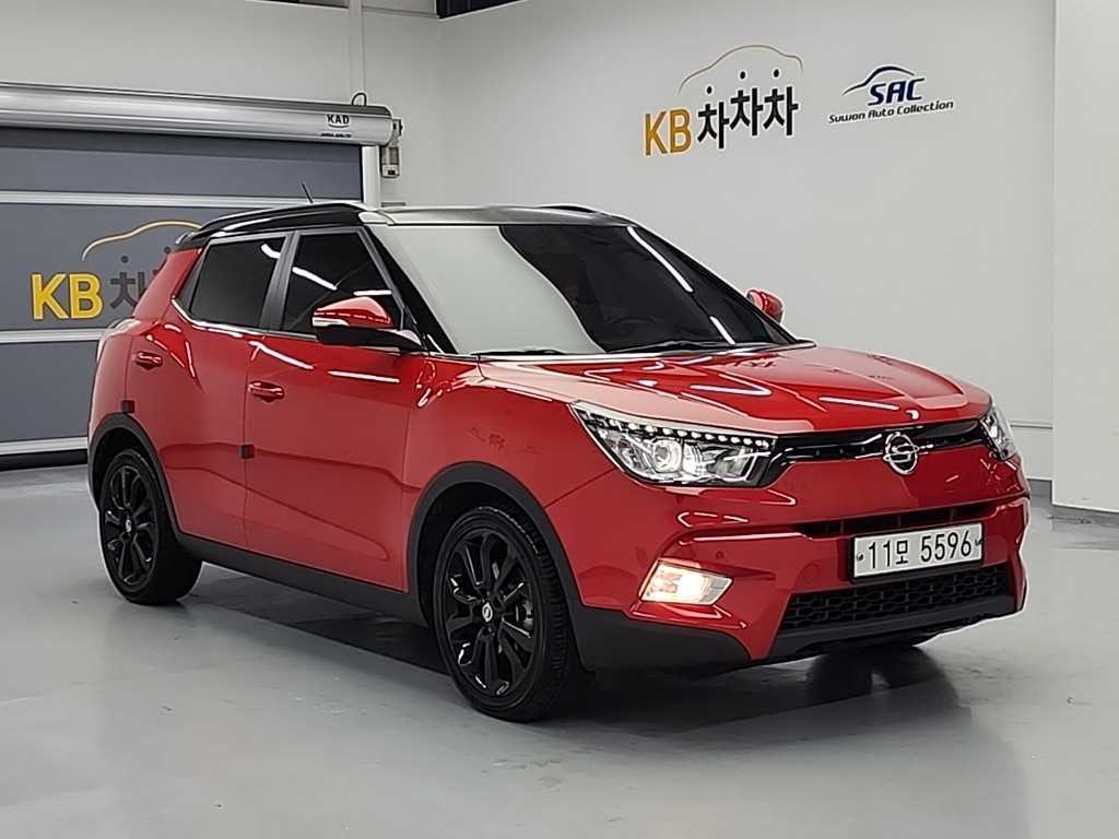 Ssangyong Tivoli - Vista 4