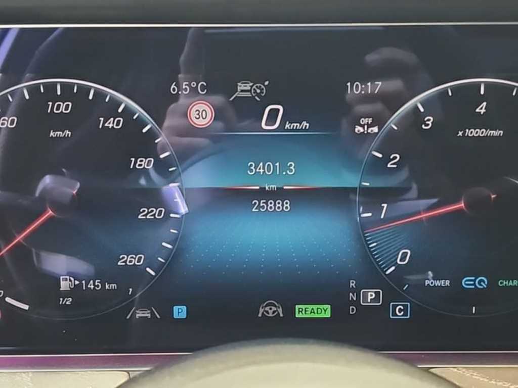 Mercedes Benz E class - Vista 6