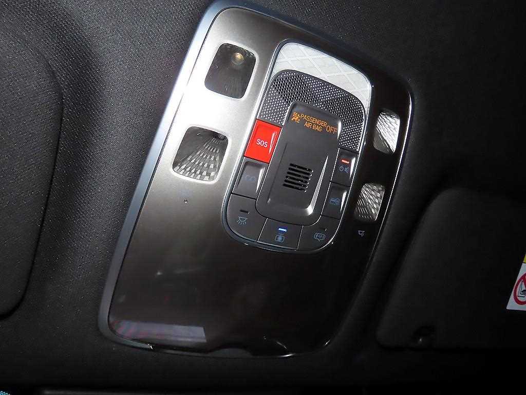 Genesis GV70 2025 Blanco - Importación desde Corea - HF Imports Iquique - Foto 15