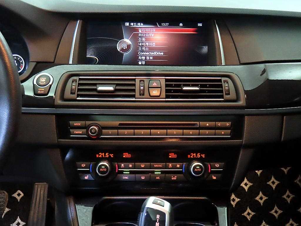 BMW 5 Series - Vista 11