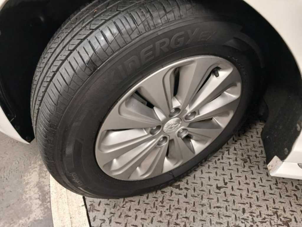 HYUNDAI Sonata 2015 Blanco - Importación desde Corea - HF Imports Iquique - Foto 20