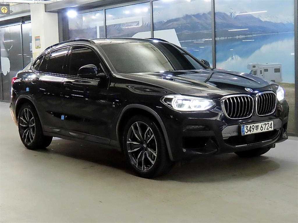 BMW X4 2021 Negro - Importación desde Corea - HF Imports Iquique - Foto 1