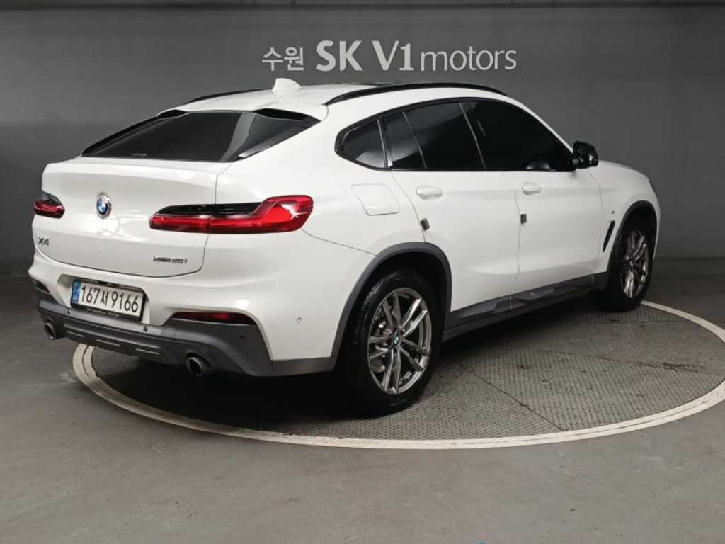 BMW X4 - Vista 4