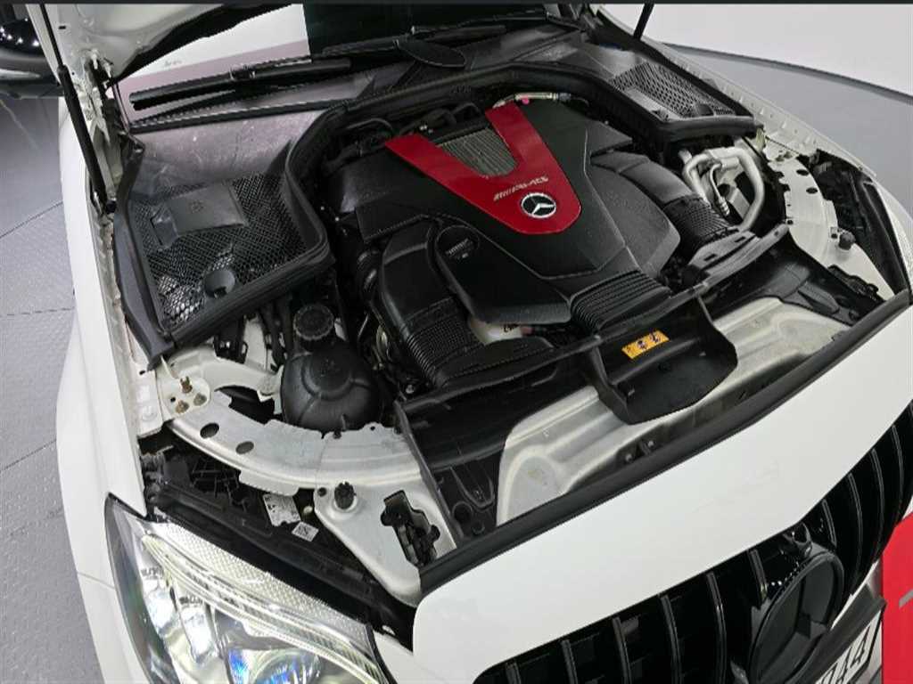 Mercedes Benz C Class - Vista 12