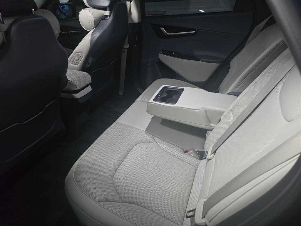 KIA EV6 - Vista 8