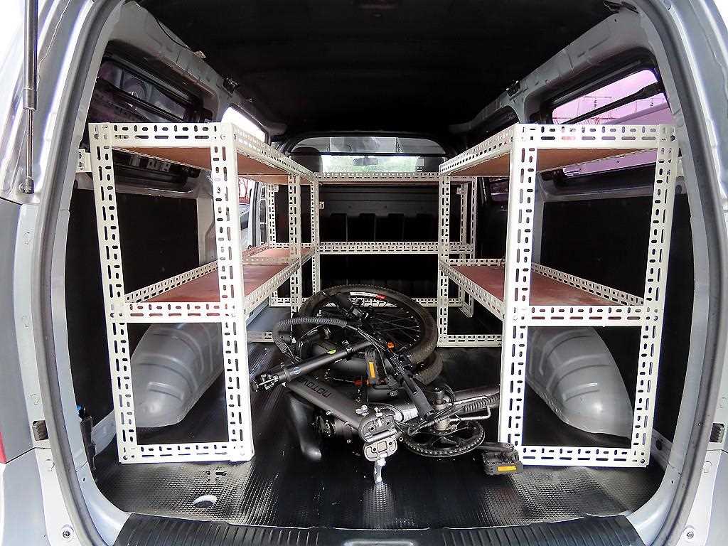 HYUNDAI Starex 2017 Gris - Importación desde Corea - HF Imports Iquique - Foto 16