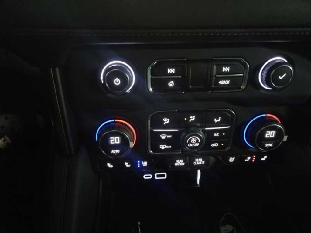 Chevrolet Tahoe - Vista 11