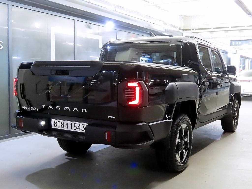 KIA Tasman - Vista 4