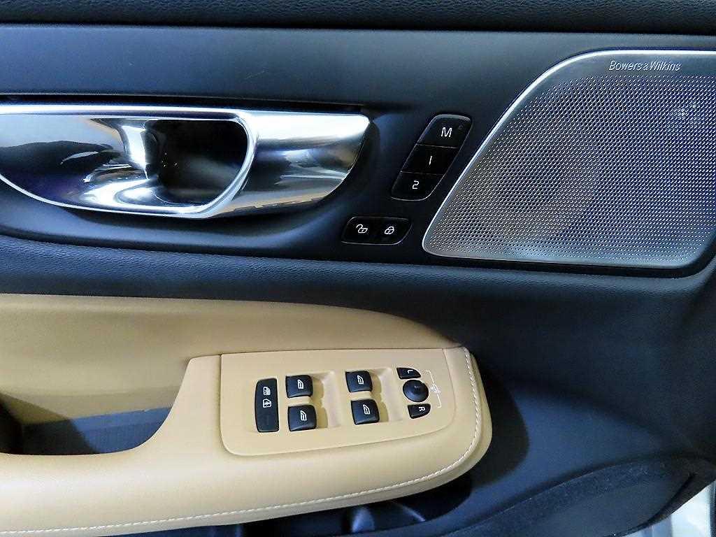 Volvo S60 2020 Plateado - Importación desde Corea - HF Imports Iquique - Foto 13