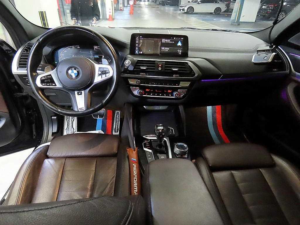 BMW X4 - Vista 10