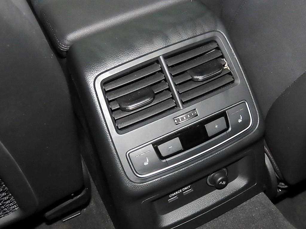 Audi A4 2022 Gris - Importación desde Corea - HF Imports Iquique - Foto 13