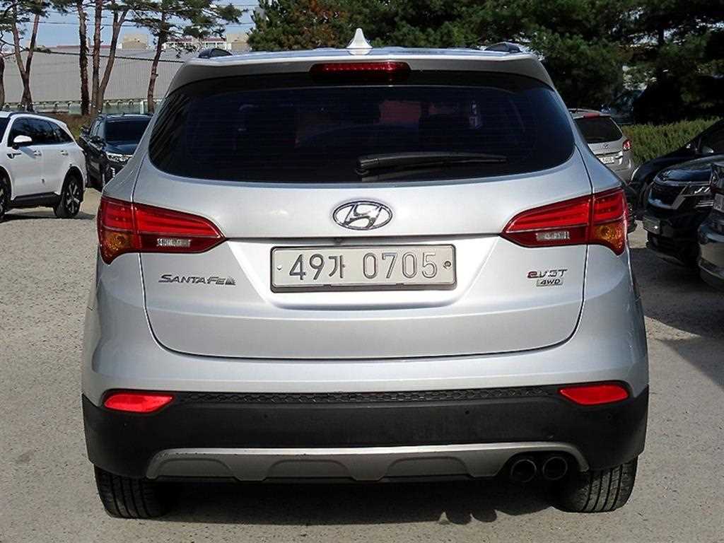 HYUNDAI Santa Fe - Vista 4