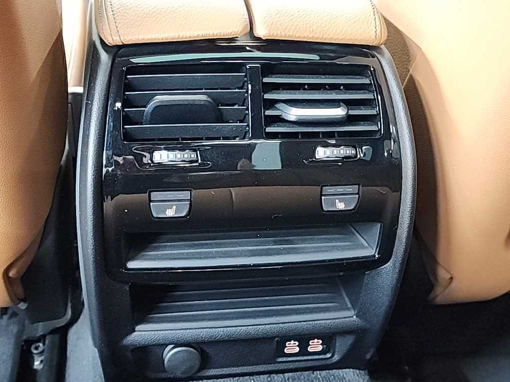 BMW 5 Series 2023 Negro - Importación desde Corea - HF Imports Iquique - Foto 13