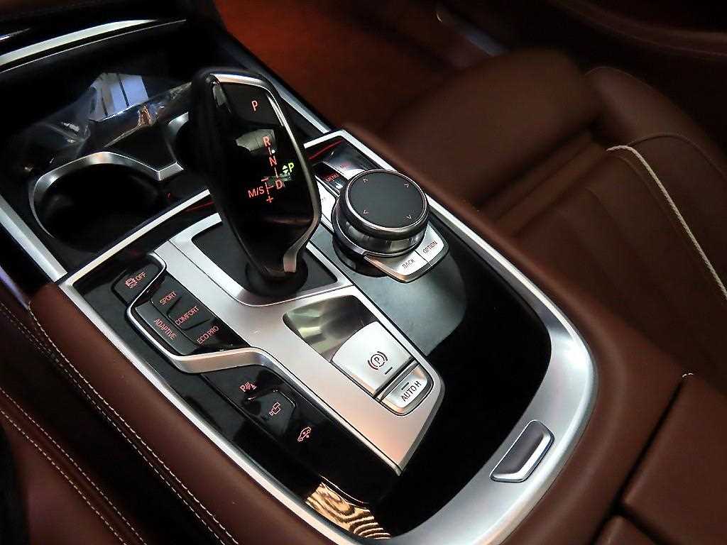 BMW 7 Series - Vista 12