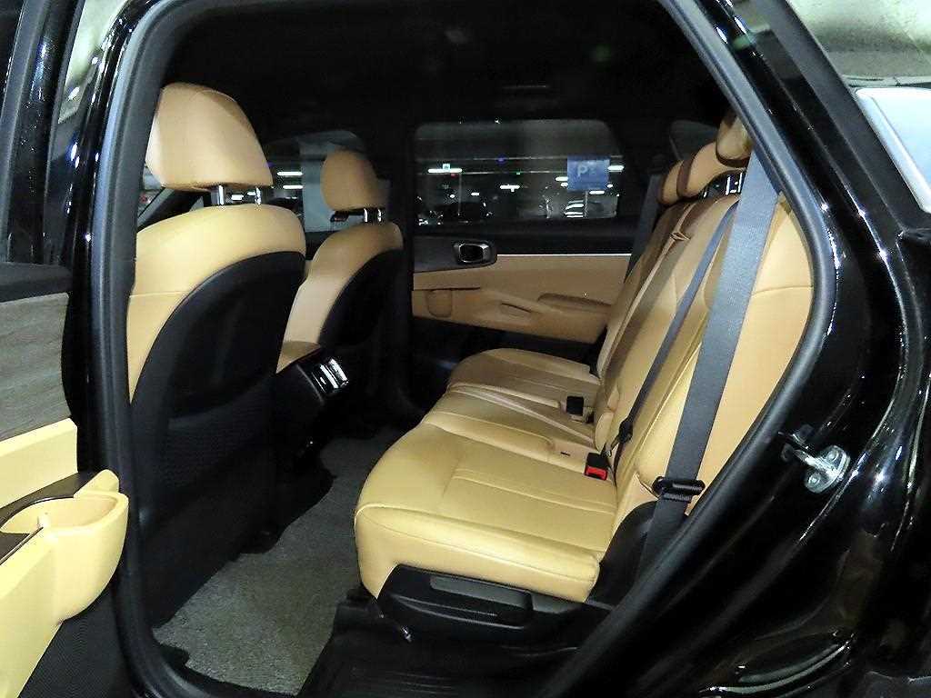 KIA Sorento - Vista 7