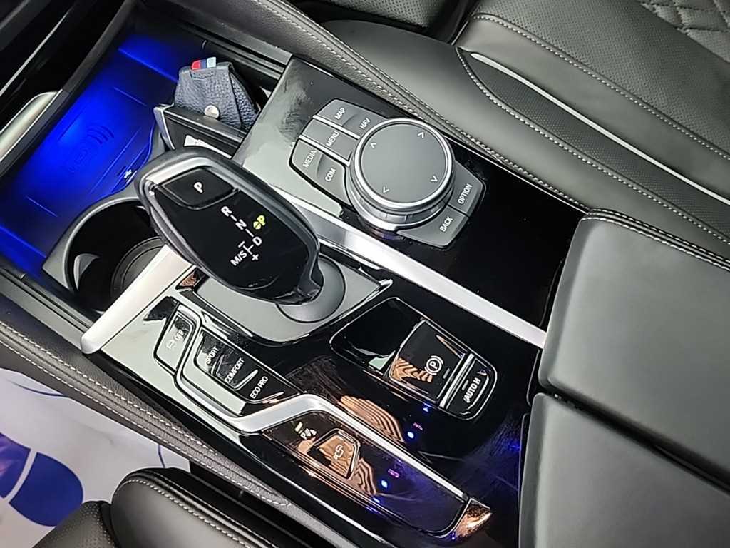 BMW 5 Series - Vista 8