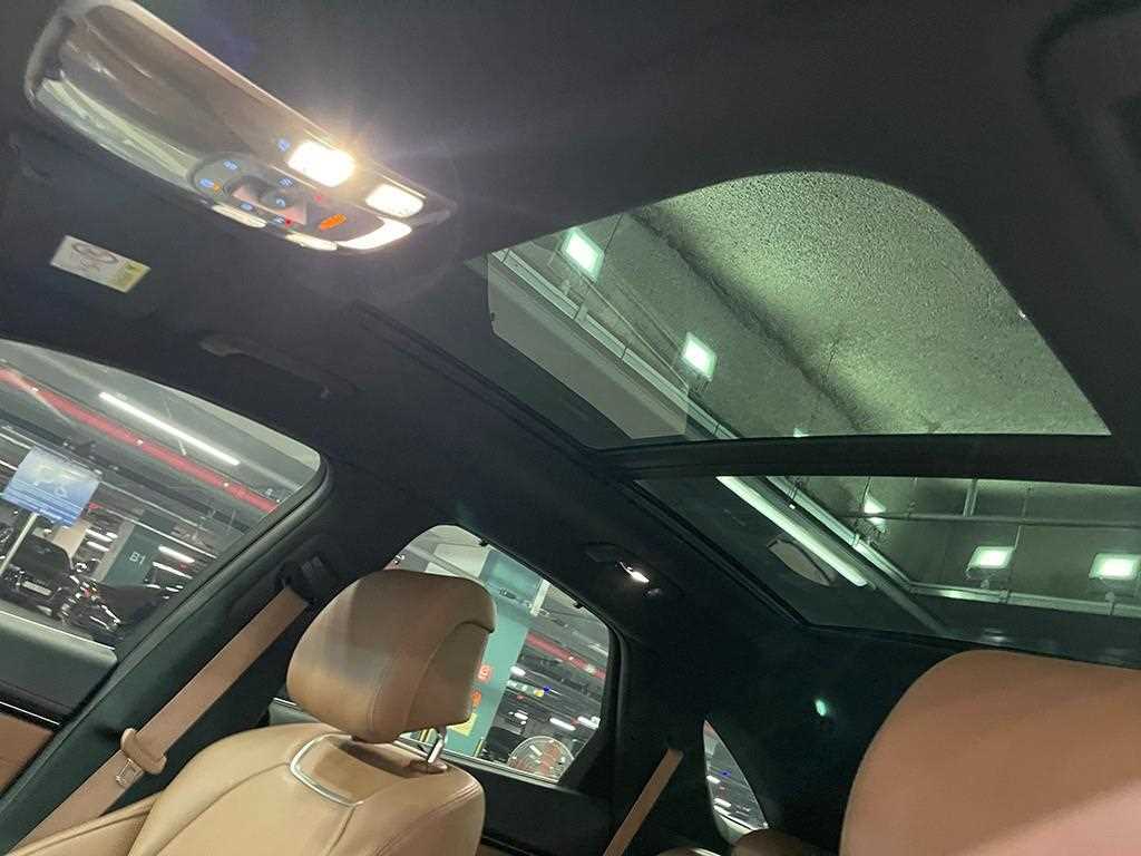 Genesis GV70 2021 Morado - Importación desde Corea - HF Imports Iquique - Foto 15