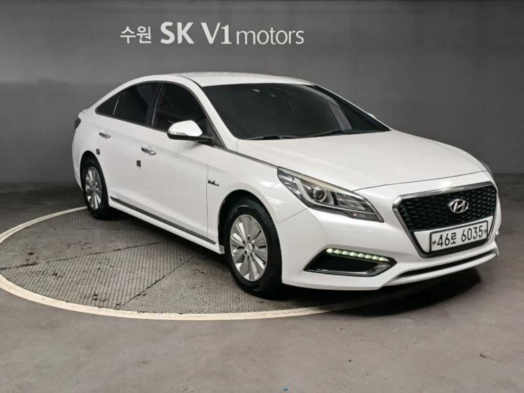 HYUNDAI Sonata - Vista 5