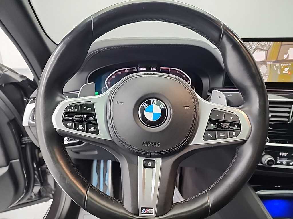 BMW 5 Series - Vista 9