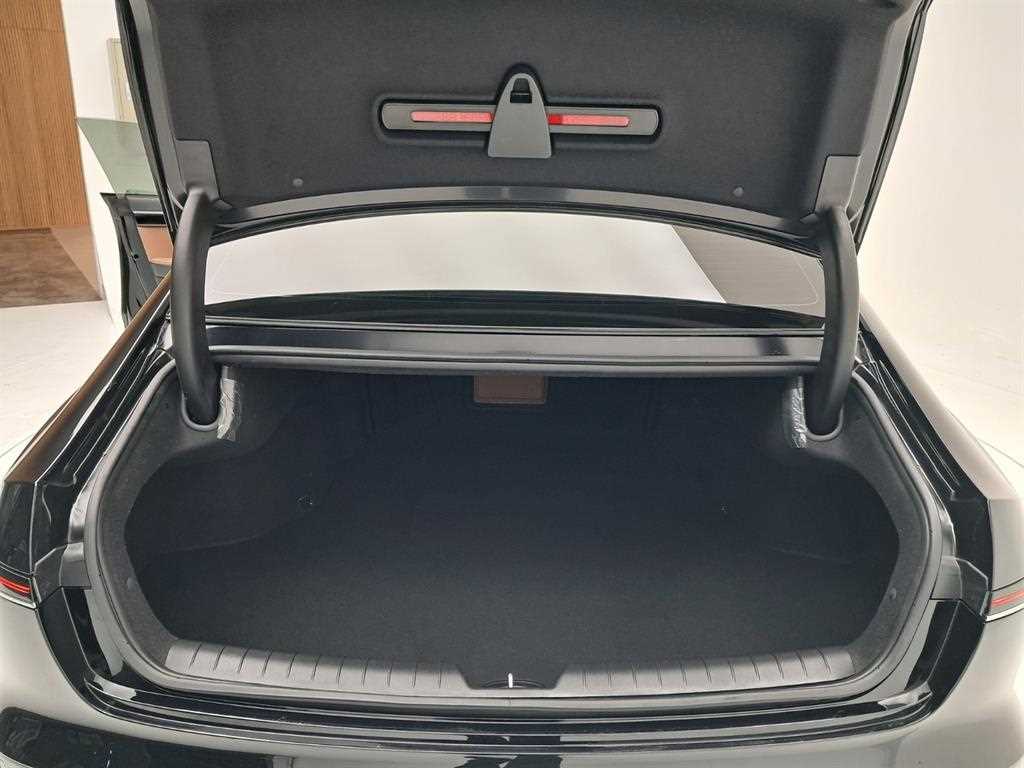 HYUNDAI Grandeur 2025 Negro - Importación desde Corea - HF Imports Iquique - Foto 17