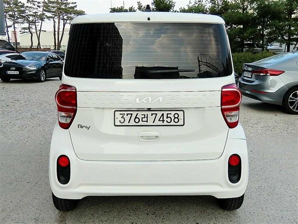 KIA Ray - Vista 4