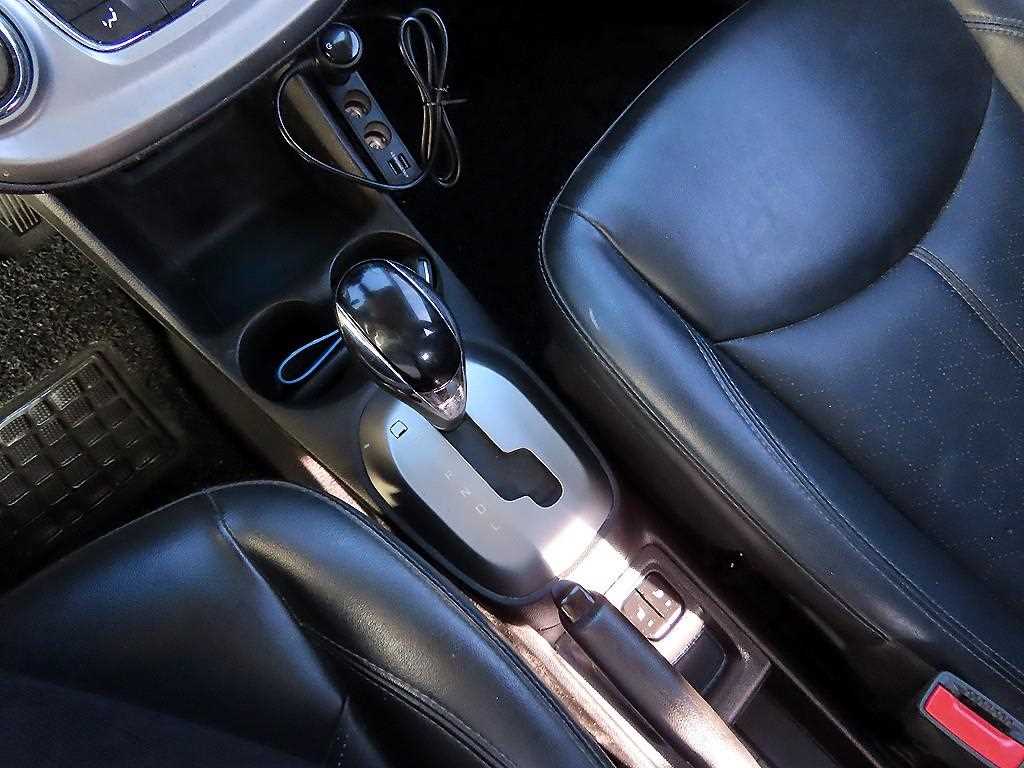 Chevrolet Spark - Vista 10