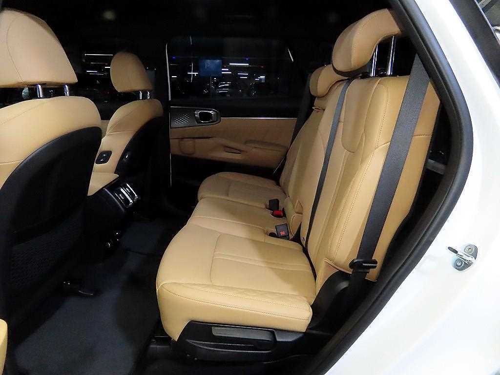 KIA Sorento - Vista 7