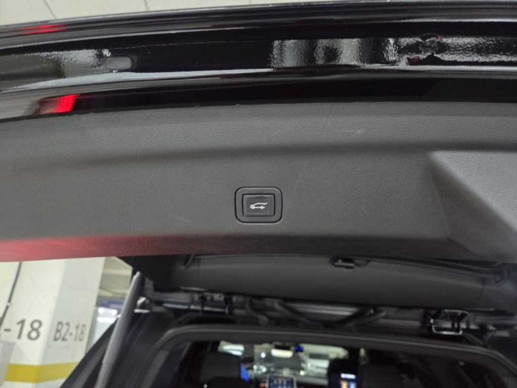 Chevrolet Tahoe 2023 Negro - Importación desde Corea - HF Imports Iquique - Foto 17