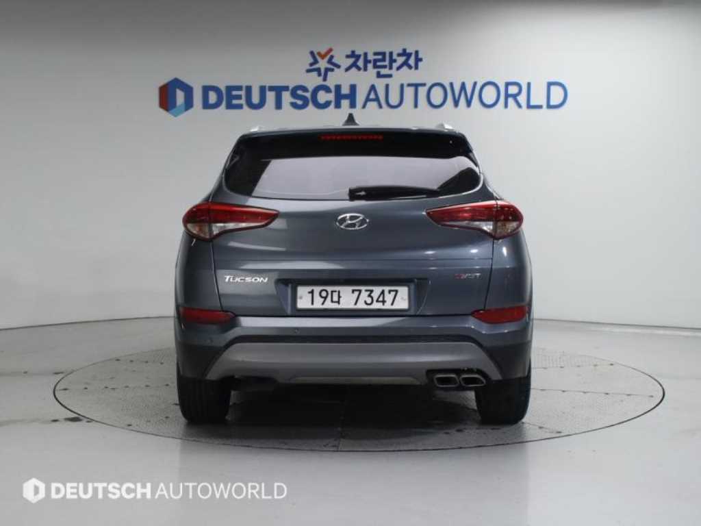 HYUNDAI Tucson - Vista 4