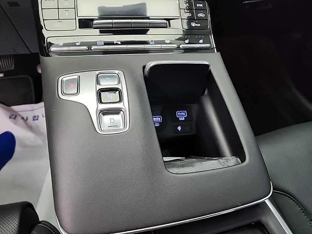 HYUNDAI Grandeur - Vista 8