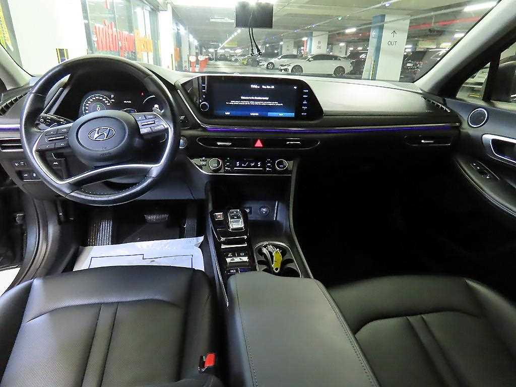 HYUNDAI Sonata - Vista 10