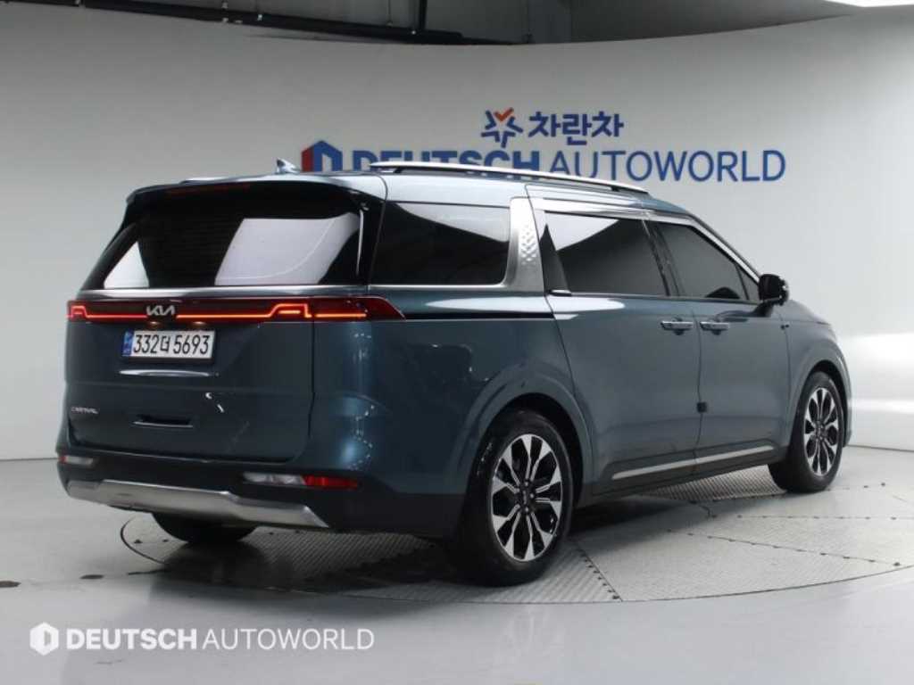 KIA Carnival - Vista 2