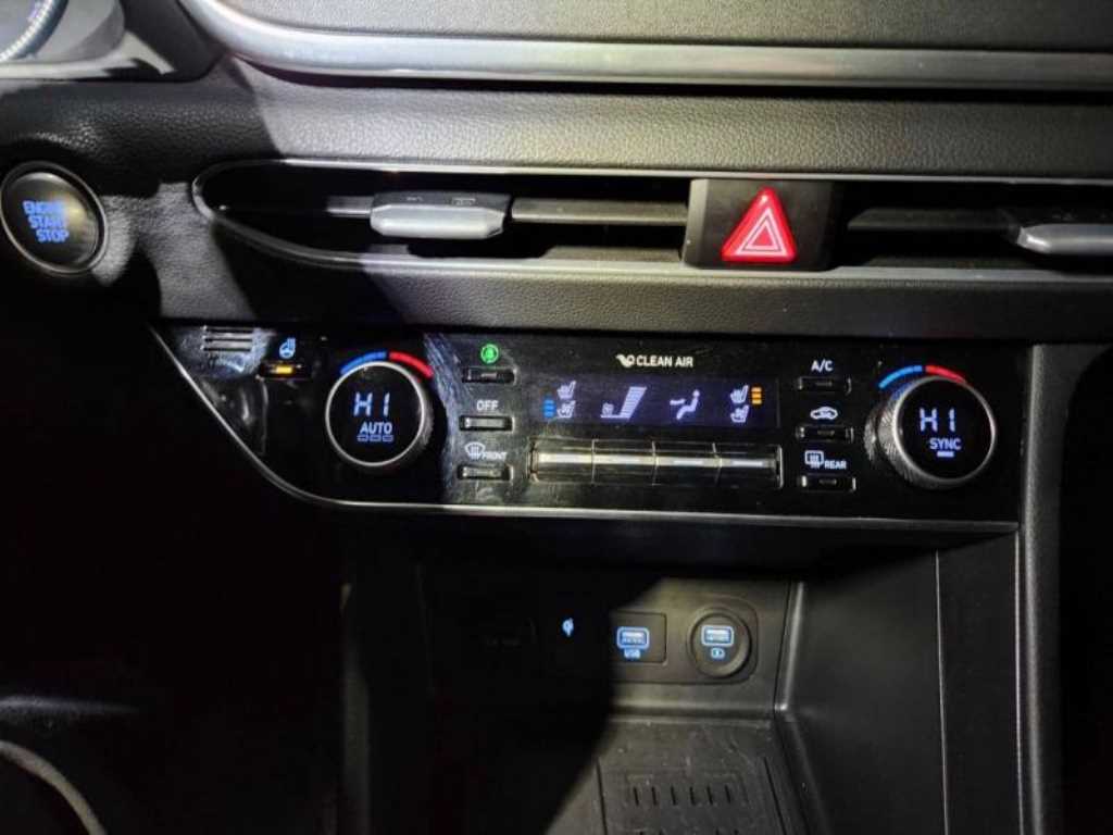 HYUNDAI Sonata - Vista 6