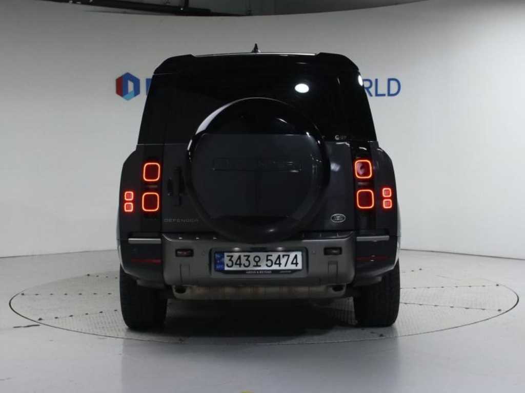 Land Rover Defender - Vista 4