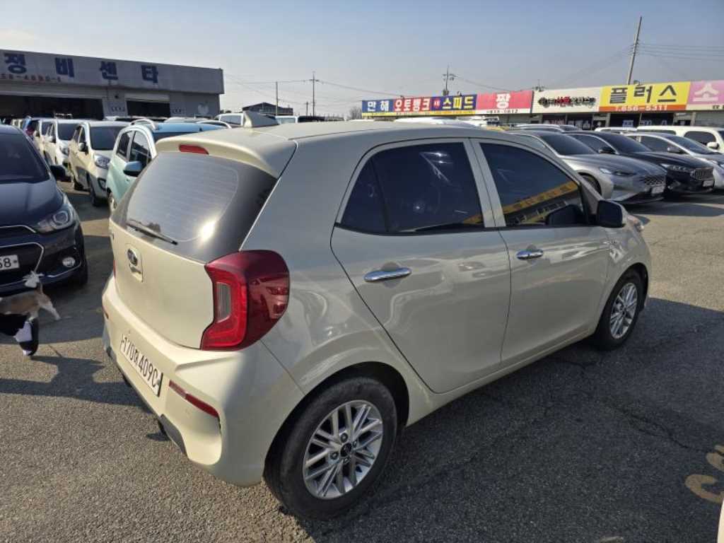 KIA Morning - Vista 4