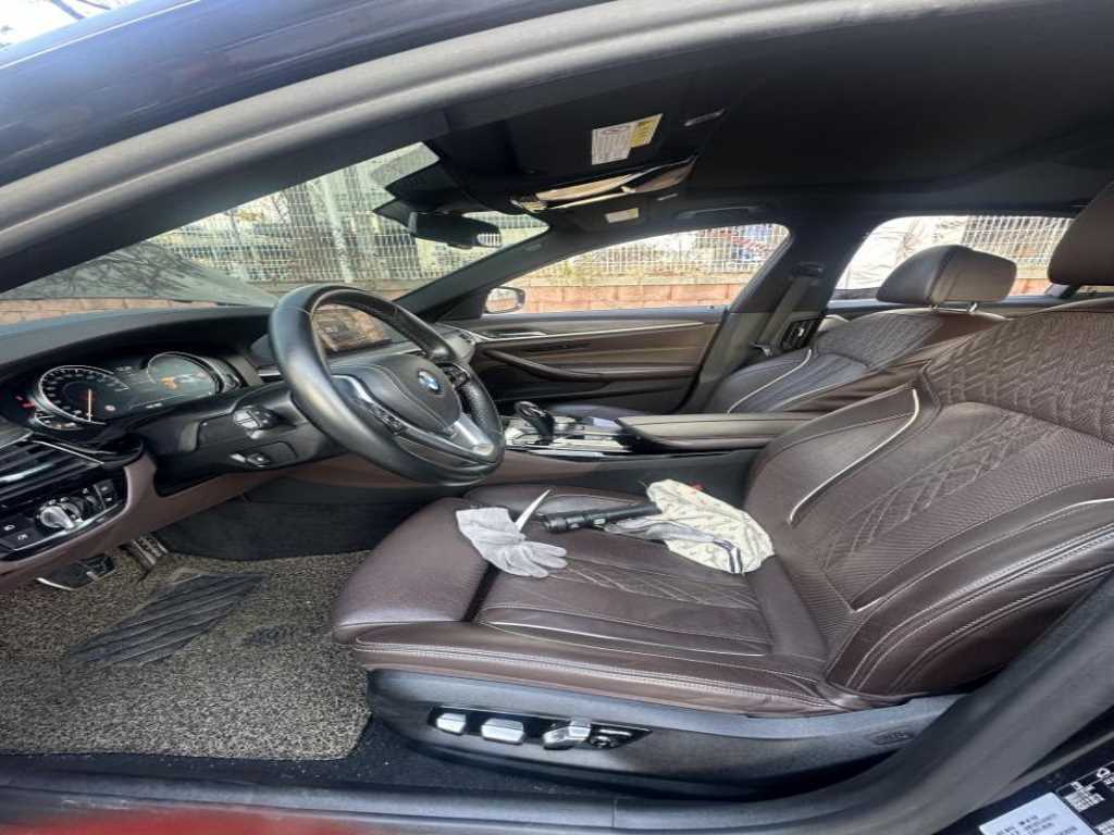 BMW 5 Series - Vista 6