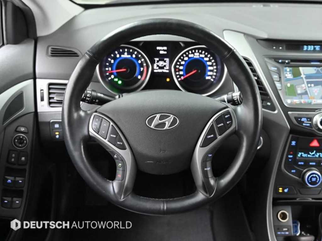 HYUNDAI Avante 2014 Gris - Importación desde Corea - HF Imports Iquique - Foto 13