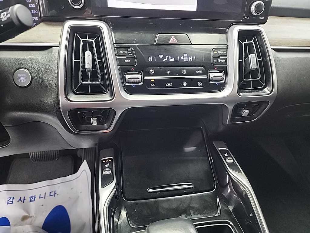 KIA Sorento - Vista 10
