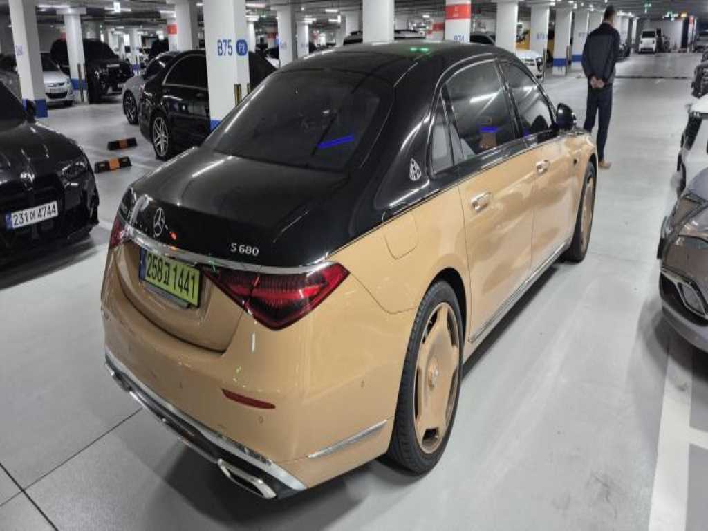 Mercedes Benz S Class - Vista 2