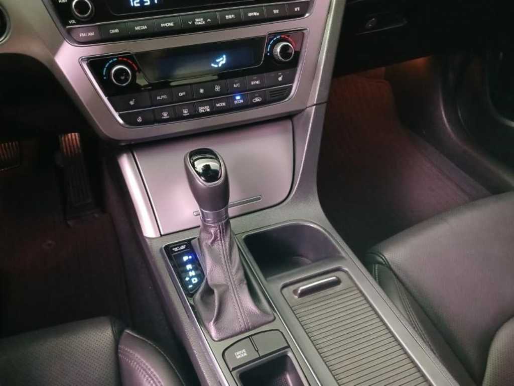 HYUNDAI Sonata 2015 Blanco - Importación desde Corea - HF Imports Iquique - Foto 15